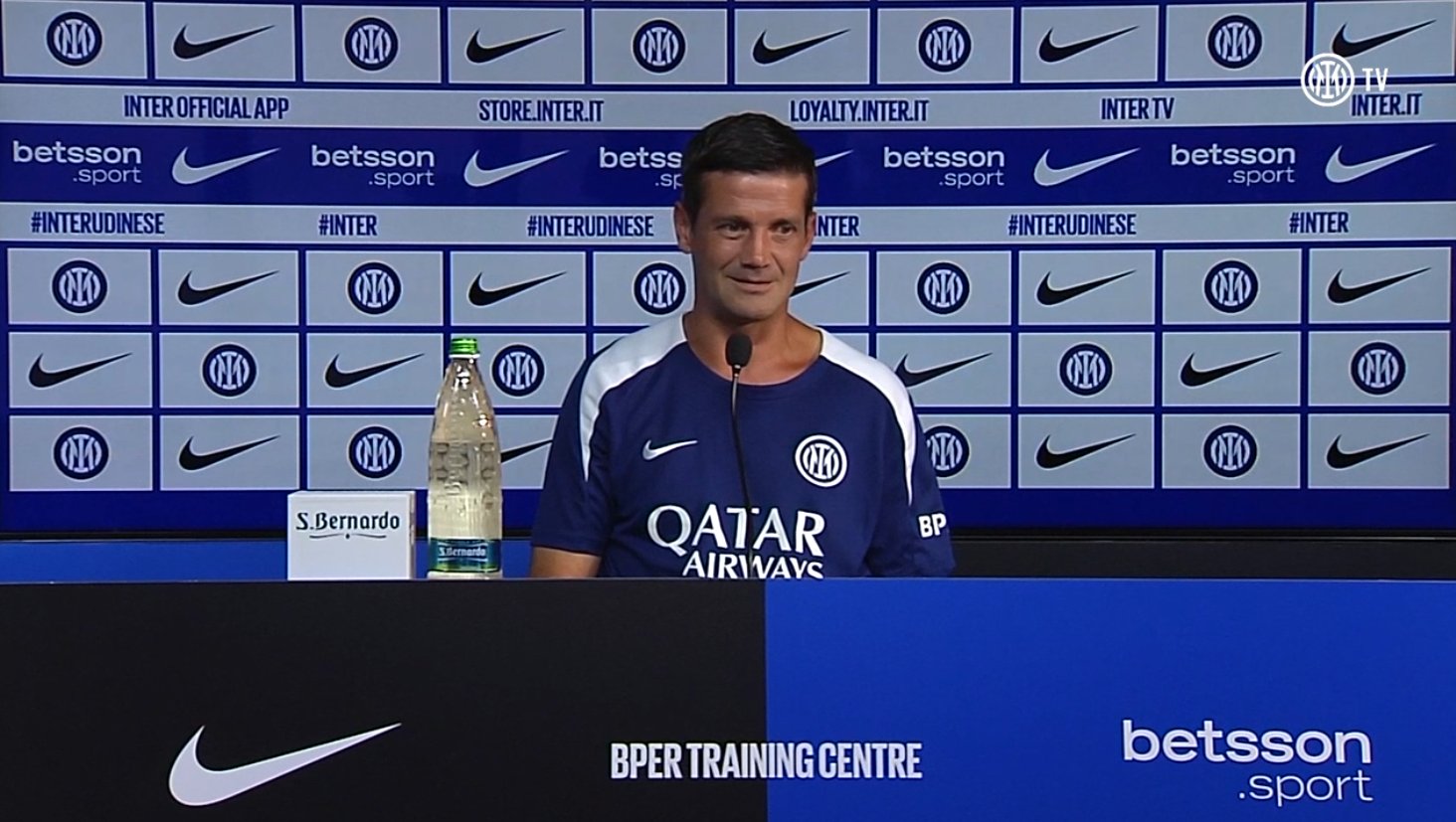 他也展现出, msn, 很明显 他也展现出, msn, 很明显