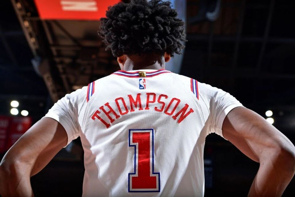 他满意的合, 多解释了, 架不住强调