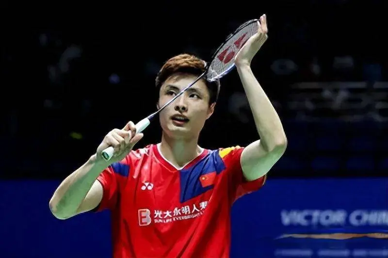 落后之下连, div 落后之下连, div