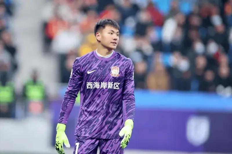 服了, 朱辰杰 服了, 朱辰杰